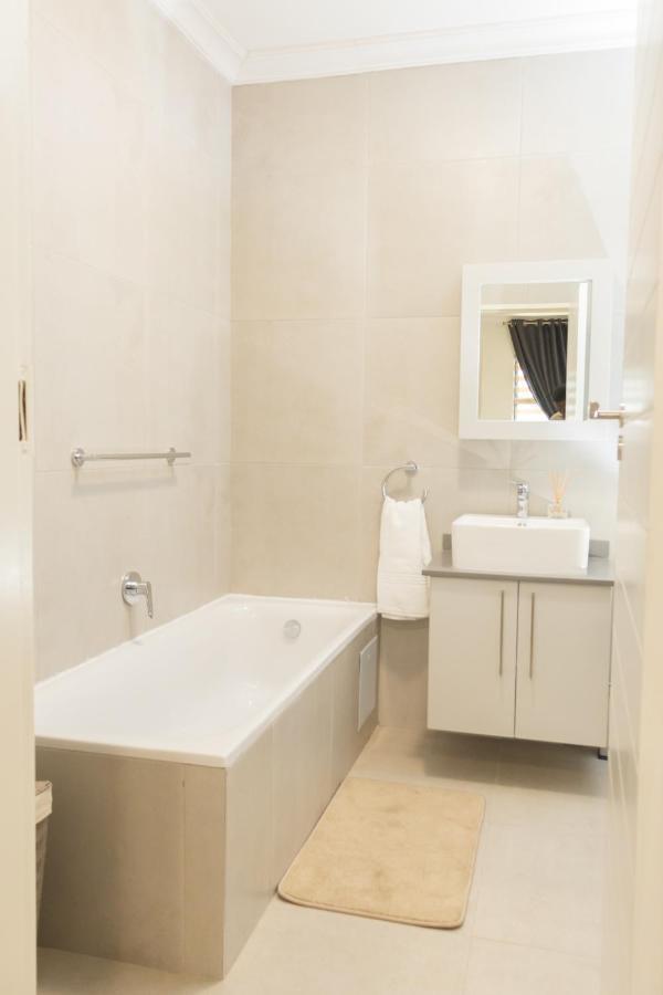 Fumo House Lifestyle Apartments Midrand Exteriér fotografie